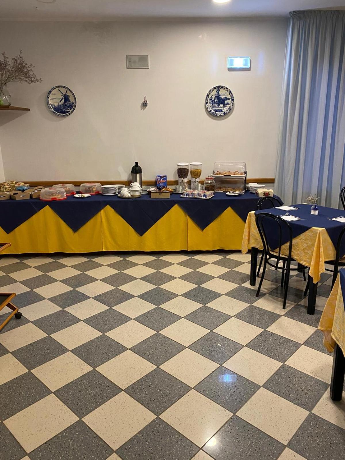 Hotel Ferrara Кьянчано-Терме Экстерьер фото